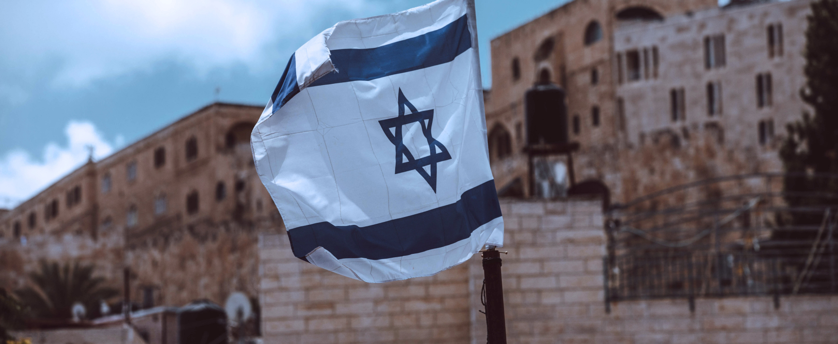 ברית יהודית דמוקרטית – שני הצדדים של אותו המטבע